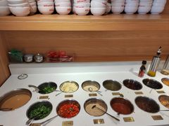 -龍歌自助小火锅(市南金茂湾店)