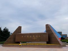 -上海市龙华烈士陵园