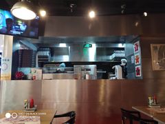 -Tube station站点比萨(王府井百货店)