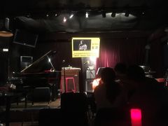-东岸Cafe 爵士俱乐部