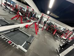 -坚果健身24小时工作室(定西路店)