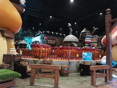 -蓝精灵乐园·世茂精灵之城主题乐园