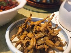 卤青蛙-铜锣湾·有麝自然香(重庆新天地店)