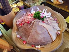 黄喉毛肚鸭肠三拼-吼堂老火锅(湖滨银泰in77店)