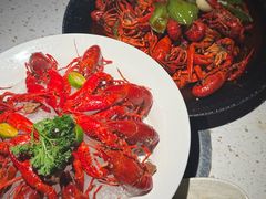 -沪小胖·小龙虾·蓝龙王(八佰伴店)