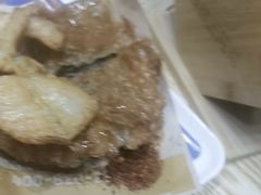 -魔都三兄弟酸辣粉·蘸卤炸串(虹桥万科店)