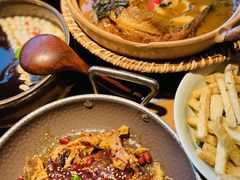 -吃饭皇帝大土家民族菜(正大广场店)
