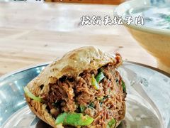 烧饼夹坛子肉-昌顺马记小吃店(昌盛园店)