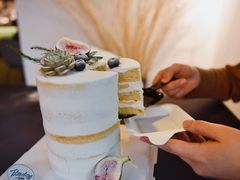 乡村加高生日蛋糕-Biteology Artisan Cakes(红庄·国际文化保税创新园店)