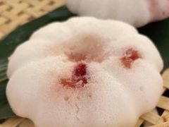 -包整·丝娃娃(一览甲秀楼风景店)