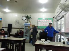 -老西白点心店