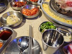 -安小胖韩国烤肉(财富广场画苑小区店)