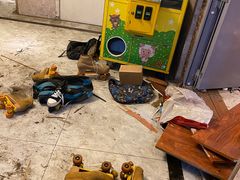 -奔马滚轴溜冰场