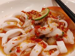 泰式青柠鱿鱼-院子君亭亚洲厨房花园餐厅