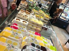 -皇冠幸福里动物奶油生日蛋糕(万达店)