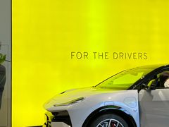 -莲花跑车(国贸商城店)