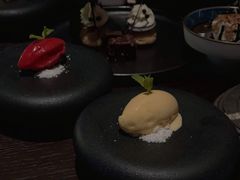 -丽思卡尔顿·炙焰·铁板烧餐厅