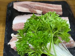 -黑豚黨韩国烤肉料理(悦然时光店)