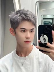 -Kraemer Paris  苏豪路易士·嘉玛发廊