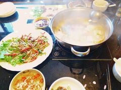 -英子补身汤(海兰路店)