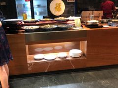 自助取餐区-聚春园自助餐厅(东街口店)