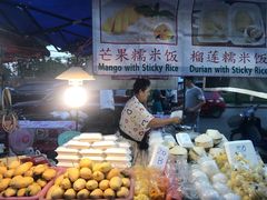 -芒果糯米饭摊子