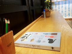 -猫的天空之城概念书店(杭州南宋御街店)