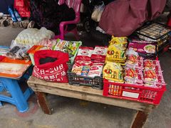 零售区-侨港风情街