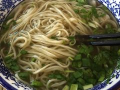 -陇上全荟兰州传统牛肉面(延吉路店)