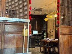 -泉畔人家·老济南经典鲁菜(大明湖店)