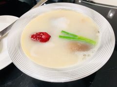 财鱼鱼饺-亢龙太子酒轩(东湖店)