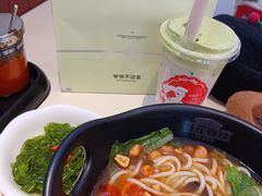 -桂在香知桂林米粉(南岗松雷店)