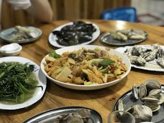 -老伯蟹脚店(朝阳路店)