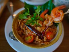 -Chom Cafe and Restaurant