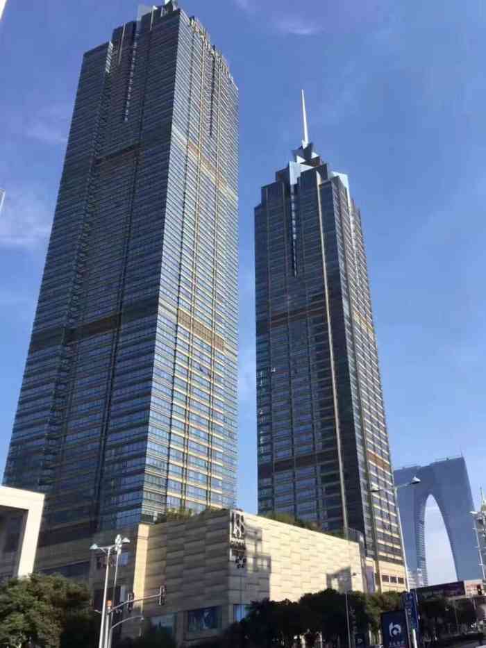 苏州环球188国际公寓(金鸡湖店)-"环境很好,各方面设施都很到位!