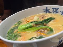 -李犟大爆鳝面·手工蟹黄包(湖滨西湖店)
