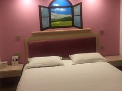 -轻住·悦享酒店(成都太平园地铁站店)