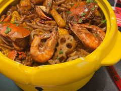 -多嘴超级肉蟹煲(杉杉国潮主题店)