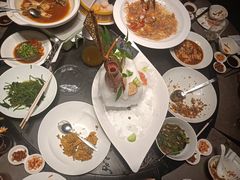 -忆江南·临江鱼馆