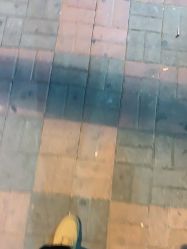 -一東造型烫发染发