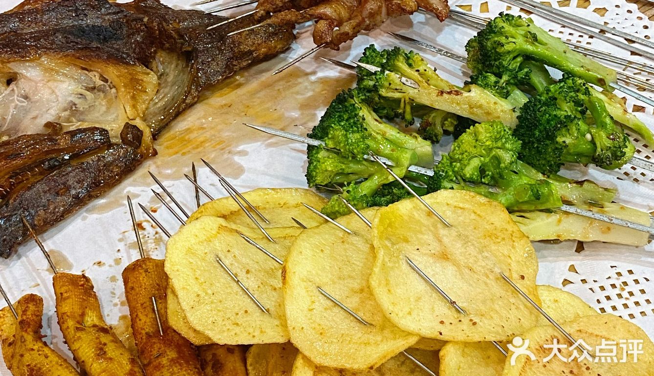 青岛｜烤鲽鱼头别太香了[吐]⁉️