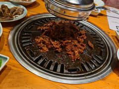 -唯成•韩国炭火烤肉 유성고기