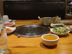 -唯成•韩国炭火烤肉 유성고기