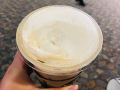 -星巴克(浦东机场T2到达店)