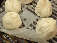 蟹粉小笼包-绿波廊(豫园店)