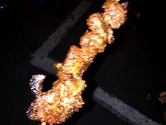 -劳动公园新疆人烤腰子