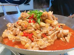 -昱龙大盆牛蛙馆(三兴街总店)