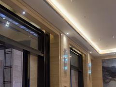 -王牌国际酒店(深圳北站店)