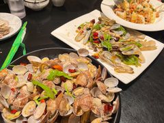 -五谷丰登农家院·地道胶东菜·海鲜烧烤(威海店)