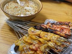 -亨利烧烤(理想山店)